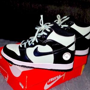 Nike Dunk All-Star 2021 GS (Women’s 8, Youth 6)